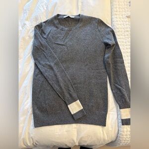 Everlane 100% Cashmere crewneck sweater